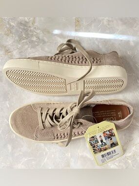 TOMS Taupe Brown Suede Lace Up Braided Casual Sneakers